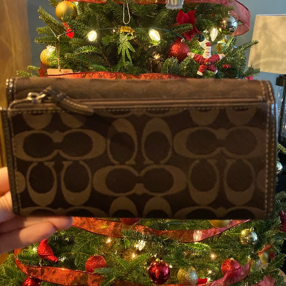 Authentic Coach wallet - Picture 2 of 3